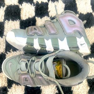 2017 Wmns Air More Uptempo 'Shine'